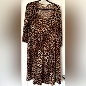 Micheal Kors dress in size 2x.